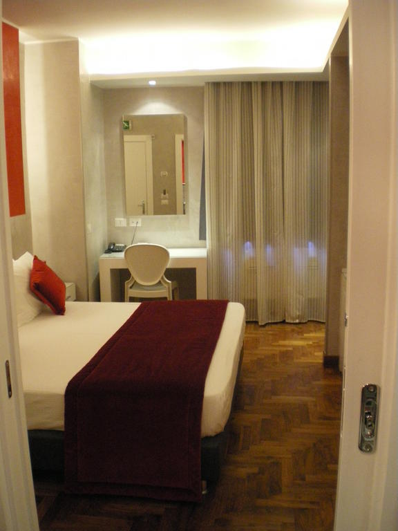 Gente Di Notte Hotel Frascati Exterior photo